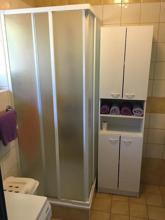 Apartment Garden 0*, Malinska Croatia